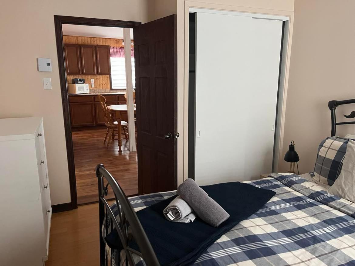 La Cabane Chez Jimmy Petit-Saguenay Exteriör bild